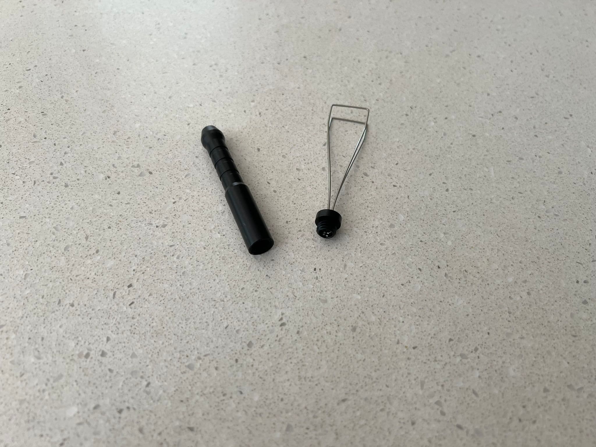 Keycap puller