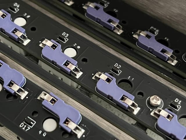 Hotswap sockets from below