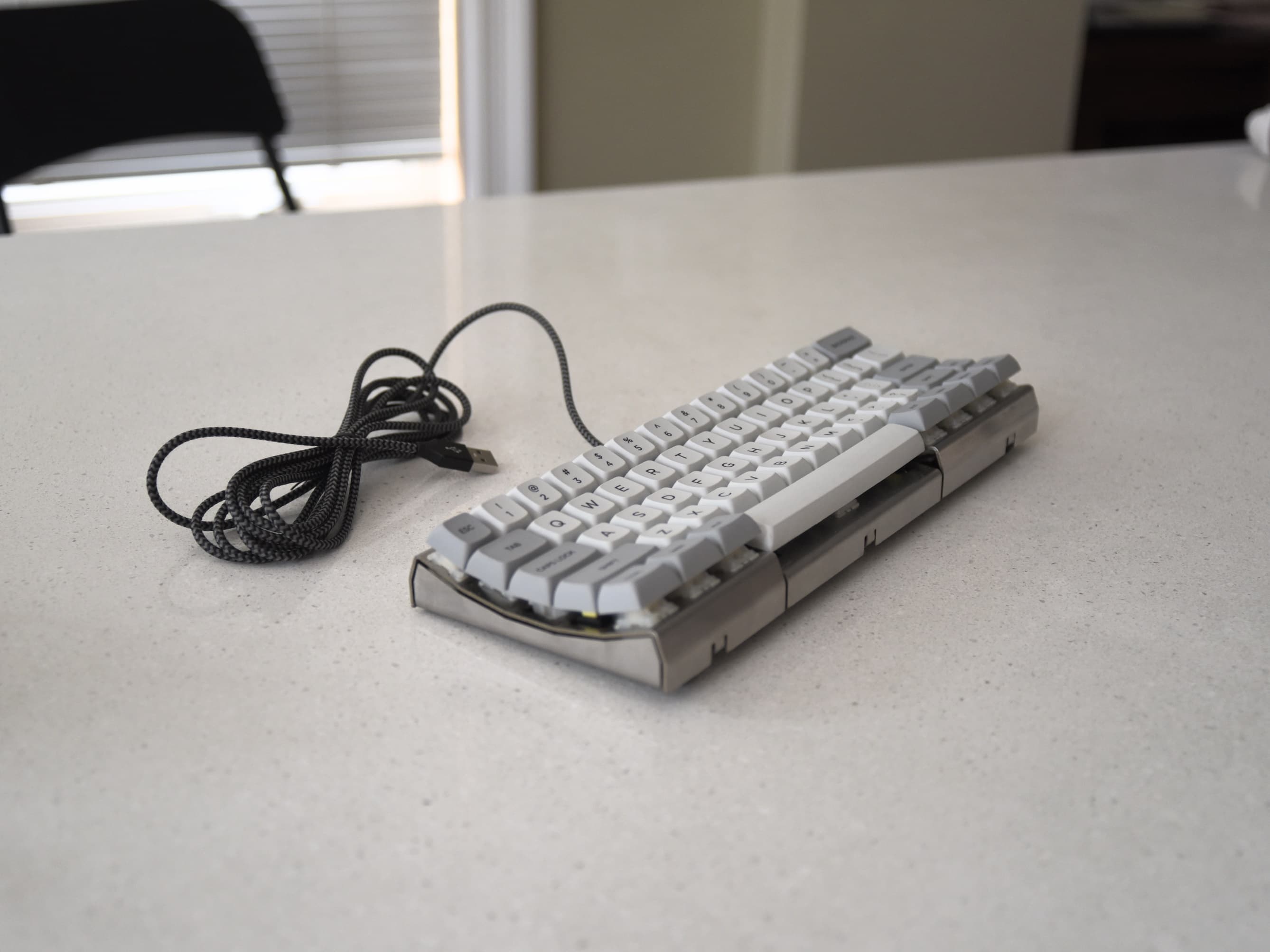 The original Curve0 keyboard